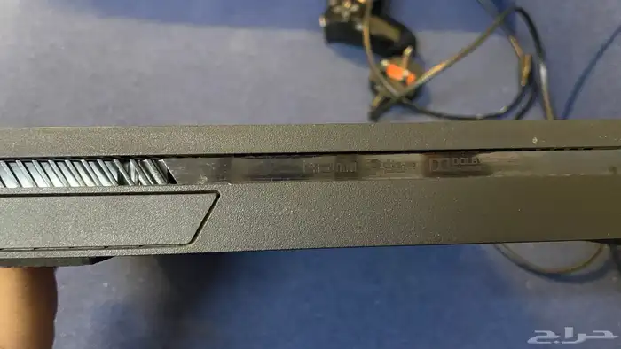 سوني 4 المساحه ون تيرا   ومعه شريط هدية   نضيف جدا 3