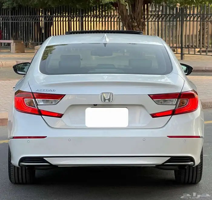 هوندا اكورد 2018 فل سعودي 7