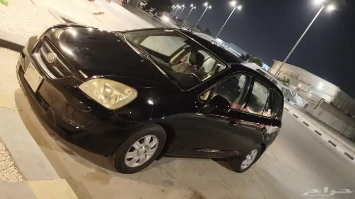 كيا كارينز 2009 5