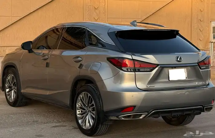 لكزس RX350 موديل 2020 3