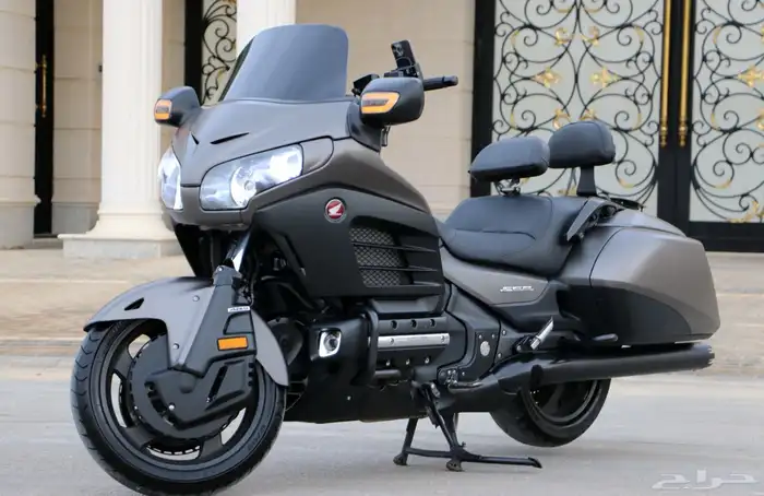 دباب هوندا قولد وينق Honda Goldwing F6B 2017 4