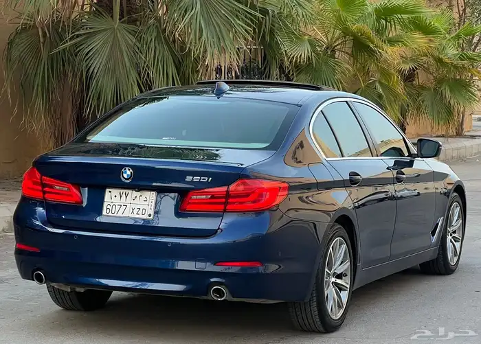 بي ام دبليو 520i 2020 (بحالة ممتازة) 5