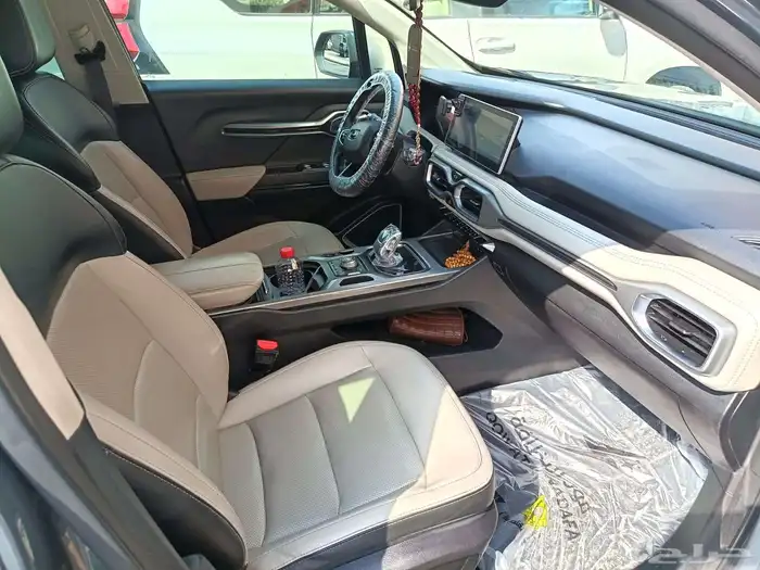 سياره جيلي اكوفانجو 2022 7