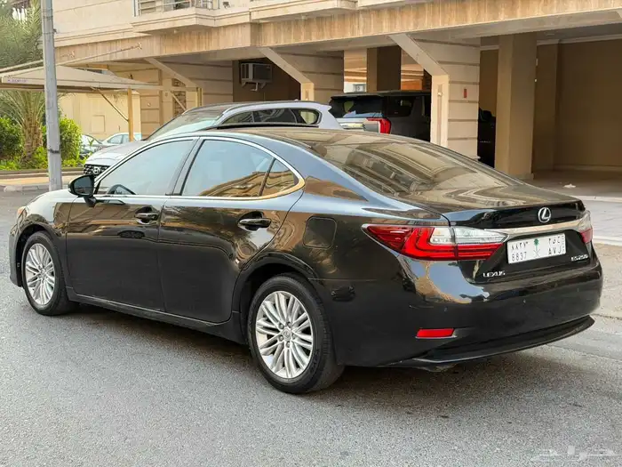 لكزس 2016 es250 سعودي 5