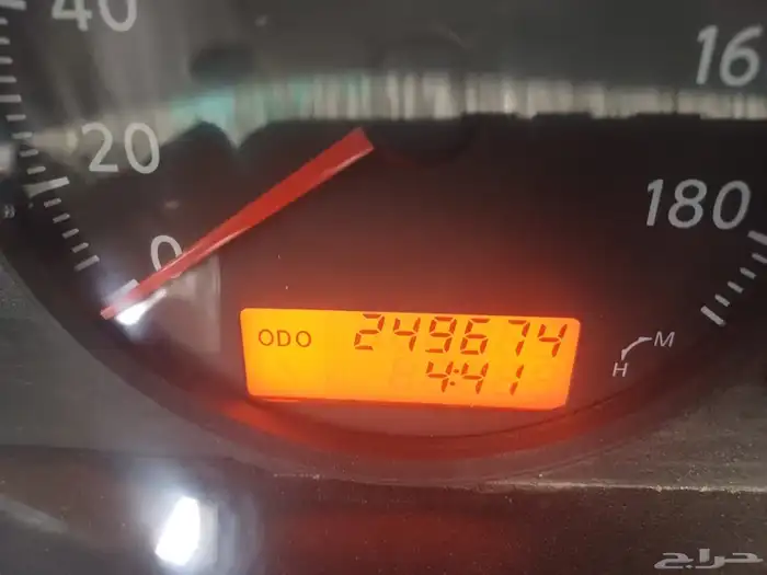 باص نيسان اورفان موديل 2009ديزل ماشي250زي ما واضح في الصور ك 0