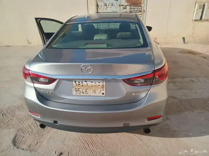 مازدا رمادي 3