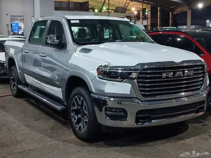 دودج رام 1500 لارامي موديل V6 تيربو موديل 2025 اقل سعر 3