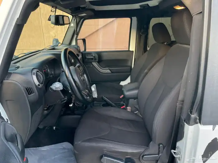 رانجلر سبورت 2015 قير عادي نظيف جدا 12