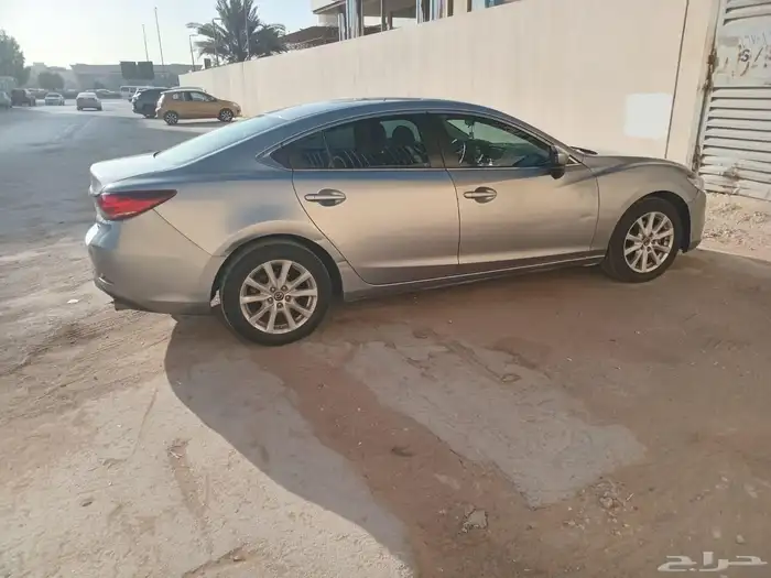 مازدا رمادي 2