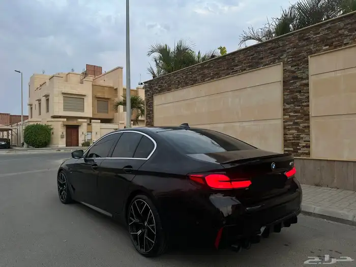 bmw الفئه الخامسه معدل 2023 10