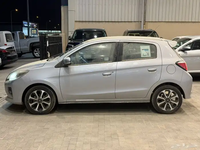 مستوبيشي تراج هاتش باك - جديد - 2023 5