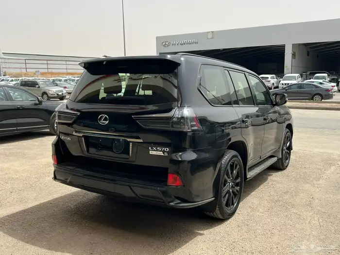 لكزس LX570 موديل 2019 بلاك اديشن وكاله سعودي 13
