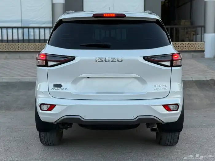 ايسوزو - 2023 - دبل - ديزل 1