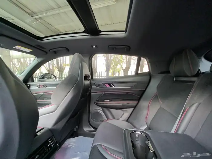 لينك اند كو 5