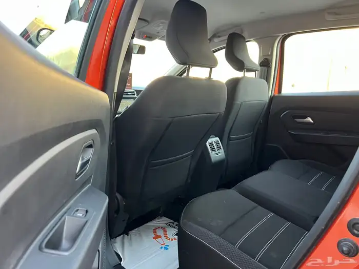 رينو داستر 2023 نص فل شبه الجديد 4