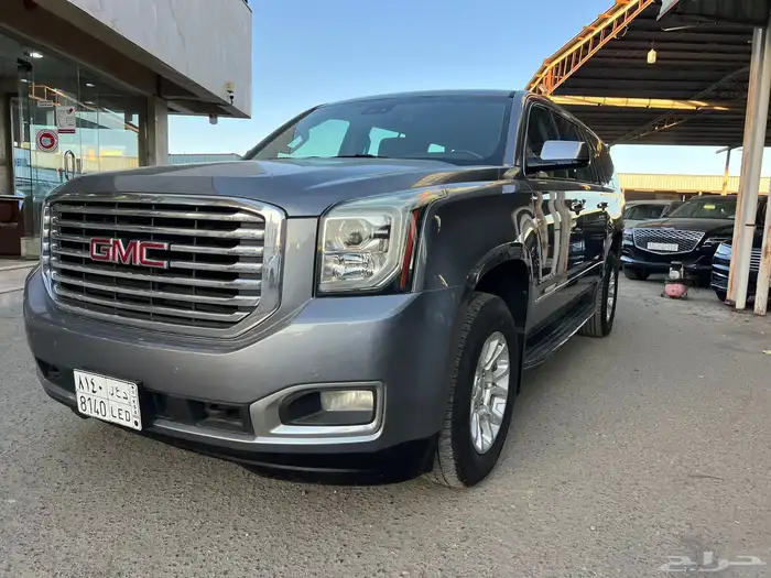 جمس يوكن 2019 سعودي SLE رادار شنطة كهرب شبه الجديد طويل 1