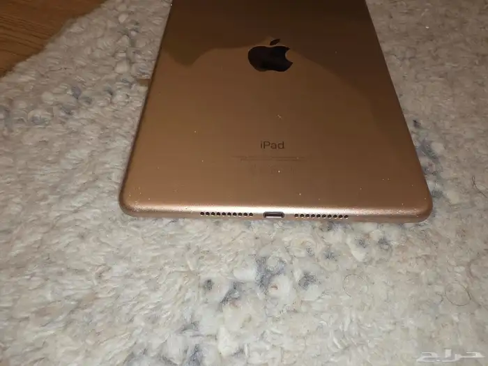 ايباد ميني الجيل الخامس 256 قيقا للبدل او على السوم 16