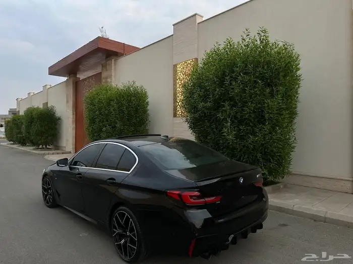 bmw الفئه الخامسه معدل 2023 8