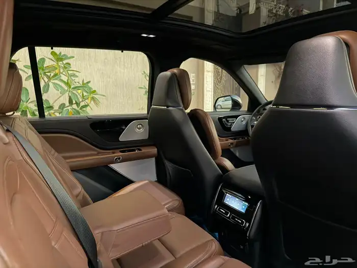 لنكولن 2022افياتور فل كامل اعلى موصفات 4