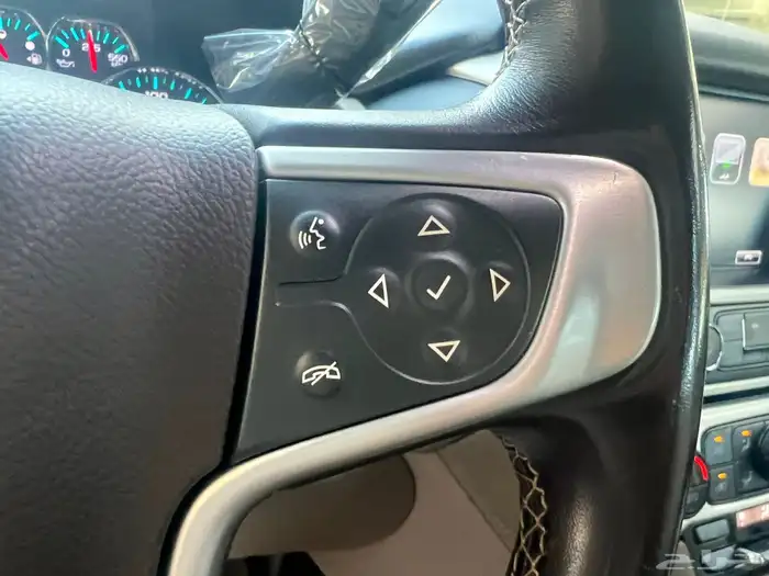 جمس يوكن 2019 سعودي SLE رادار شنطة كهرب شبه الجديد طويل 17