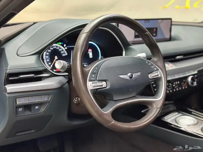 جنسيس G80 2021 16