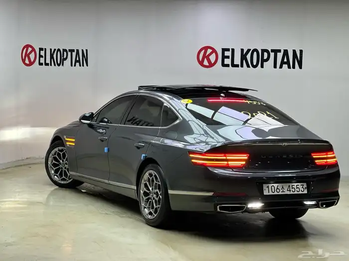 جنسيس G80 2021 11