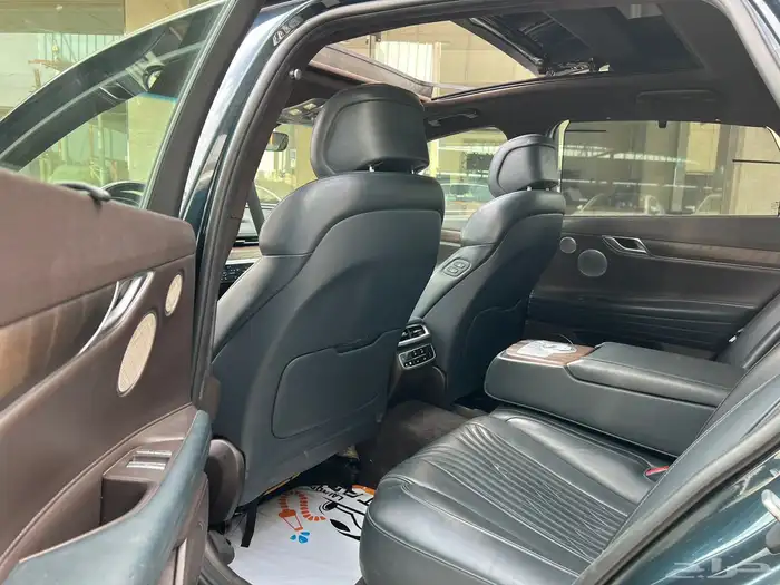 جنسس 2022 سعودي G80 رويال 4 سرندل 4