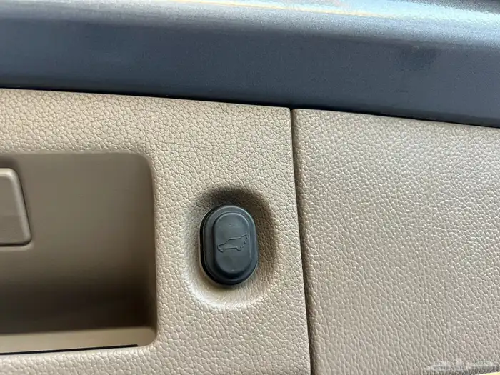 جمس يوكن 2019 سعودي SLE رادار شنطة كهرب شبه الجديد طويل 10