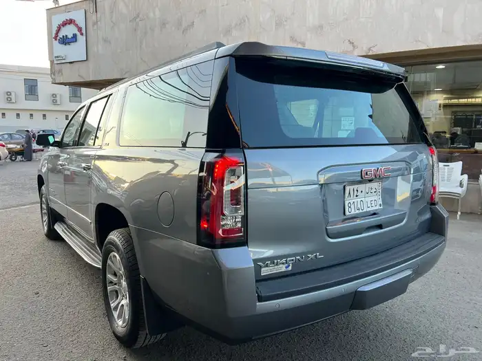 جمس يوكن 2019 سعودي SLE رادار شنطة كهرب شبه الجديد طويل 3