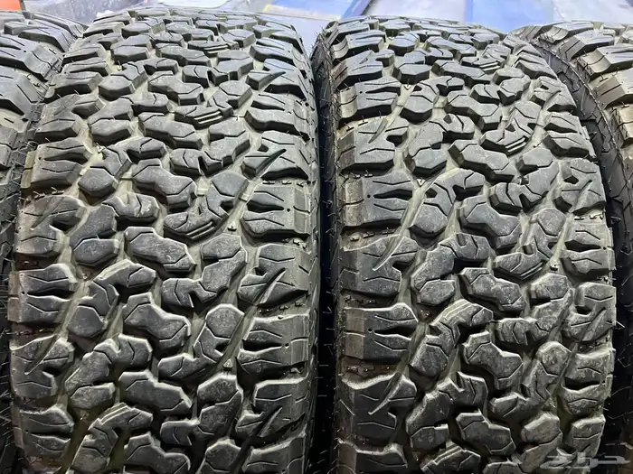 جنوط برايد لند كروزر 5 مسمار مع كفرات نص حجري مقاس275 70 17 9