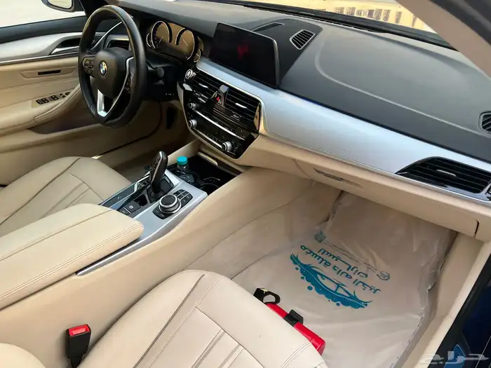 بي ام دبليو 520i 2020 (بحالة ممتازة) 17