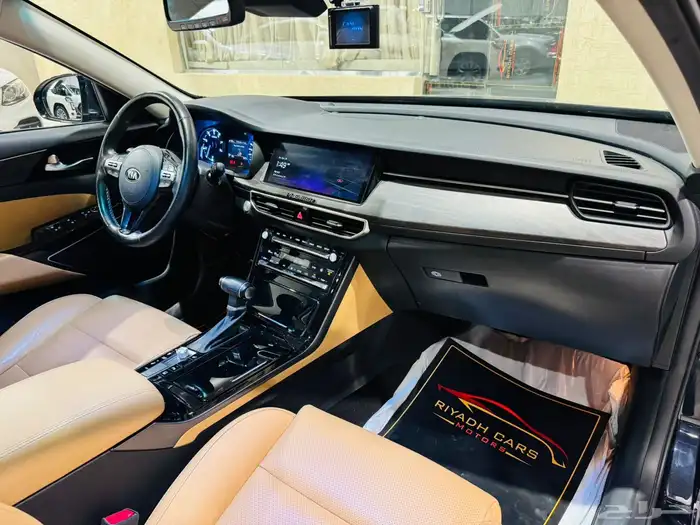 كيا K7 كادينزا 2020 فل V4 (بحالة ممتازة) 6