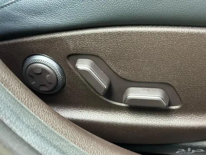 جنسيس G80 2021 32