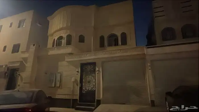 للايجار فيلا درج داخلي وشقه بالرمال التعمير 0