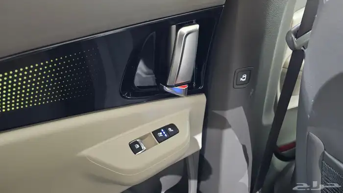 للاستيرادمن كوريا  كيا كرنفال 2025 7