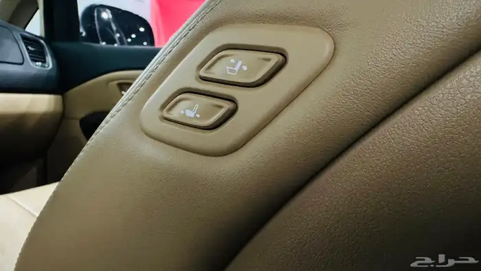 كيا كارنفال 9 راكب بطاقة جمركية 9