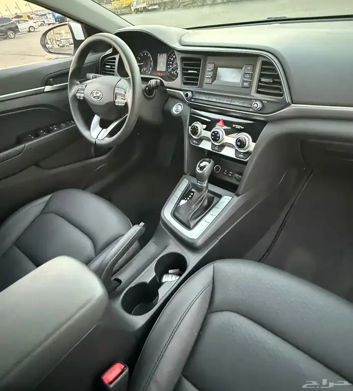 هونداي النترا 2020 ( بنزين ) شبه جديدة للبيع 9