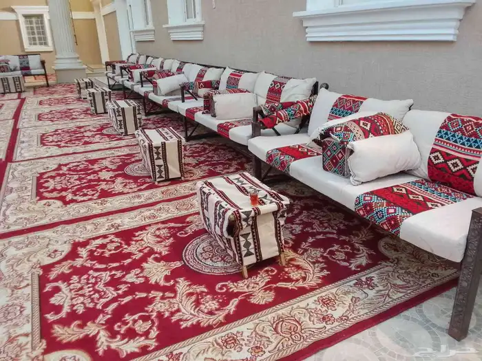 تاجيرجلسات شعبيه تاجير عقود لمبات تاجير كراسي وطاولات الدمام 9