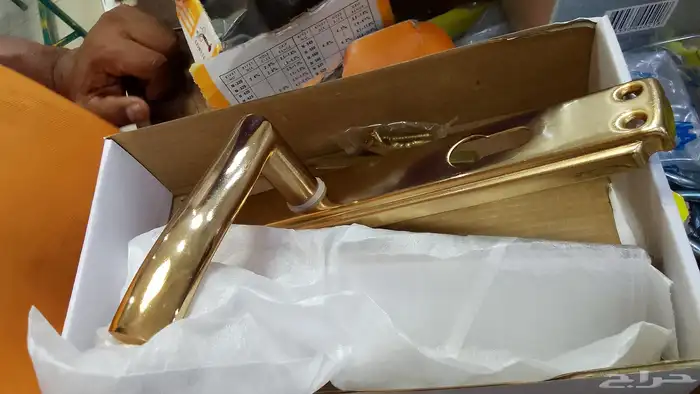 اثاث دواليب ستائر بالمدينه المنوره (نجار) 1