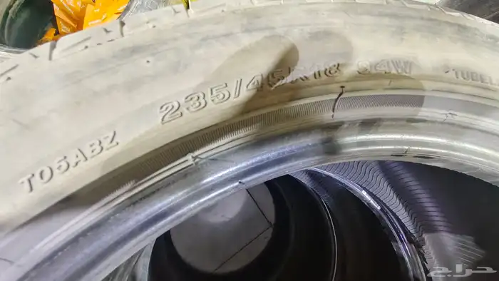 كفرات برجستون يباني مقاس 235 45 18 1