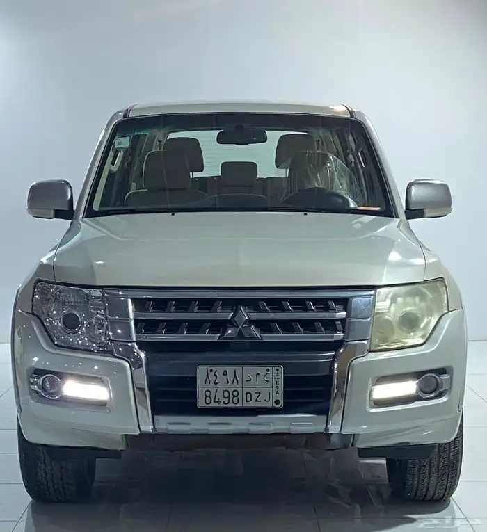 متسوبشي باجيرو GLS 2016 0