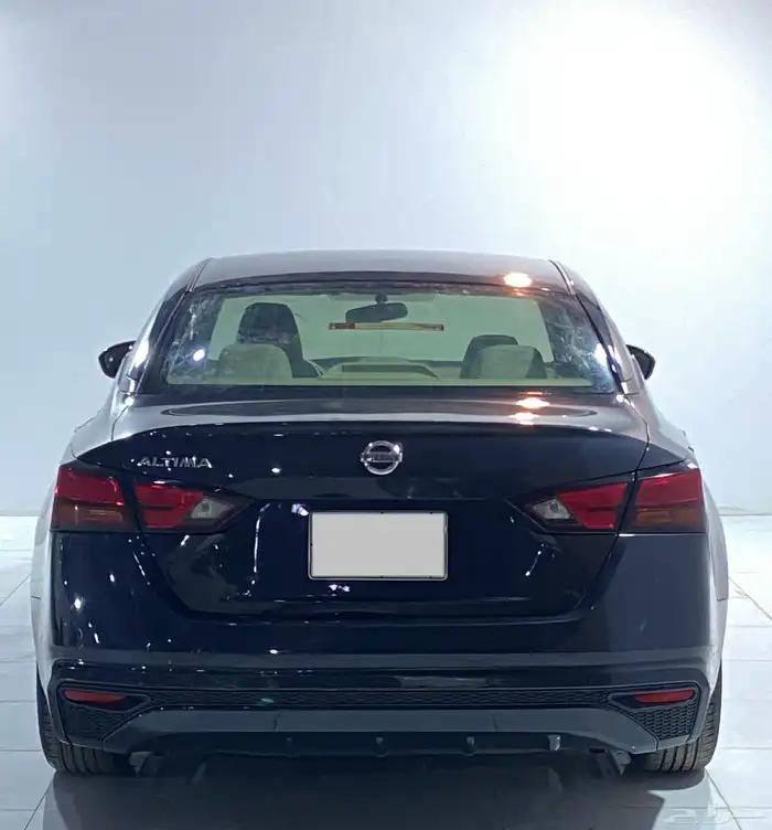 نيسان التيما 2022 استاندر 14