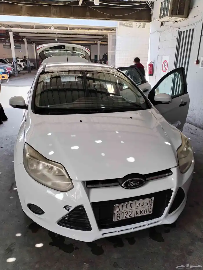ford focus hatchback 2014 22000sar 0