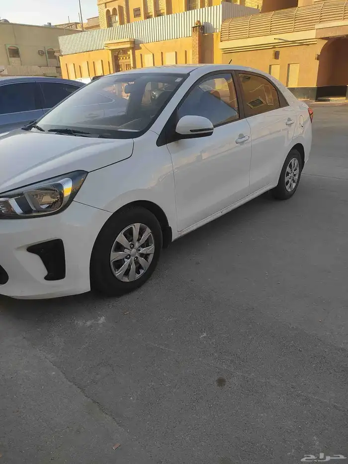 كيا ( بيجاس ) 2022 1