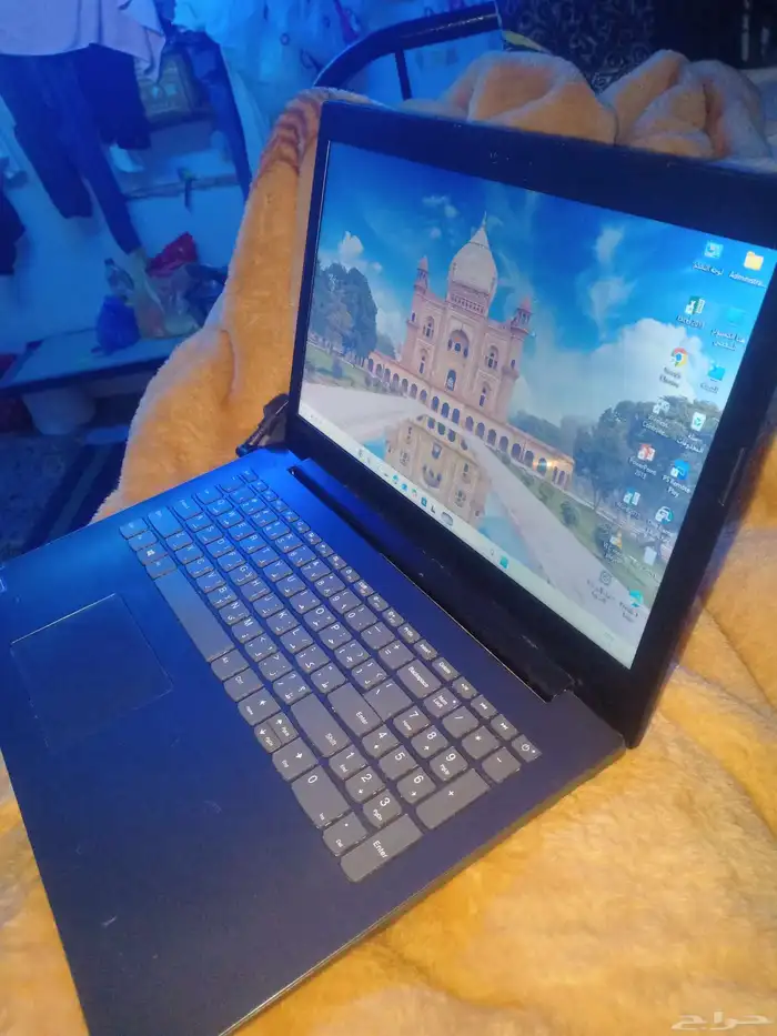 لاب توب لينوفو 1