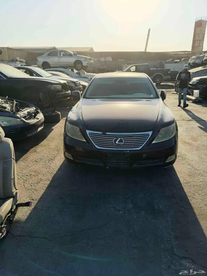 قطع غيار  لكزس 460 تشليح 0