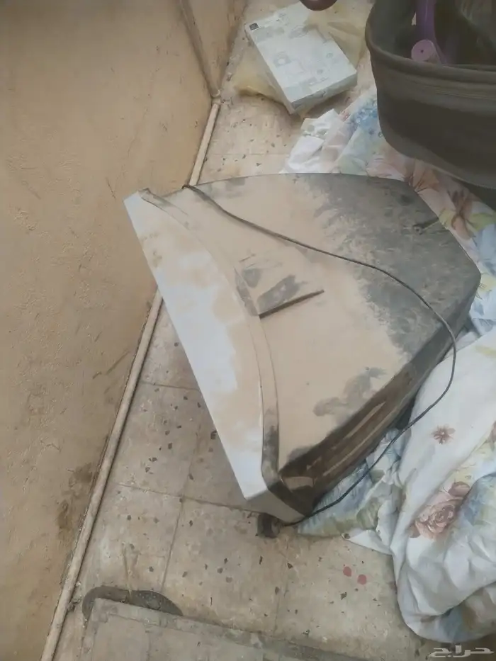 تلفزيون توشيبا 21 بوصه شغال تم تجربته كهربا 220 4