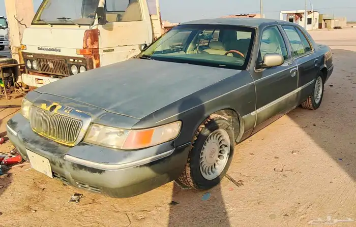 فورد جراند ماركير 2001 2