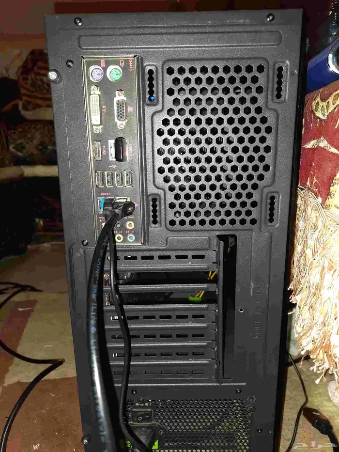 كمبيوتر مكتبي 6