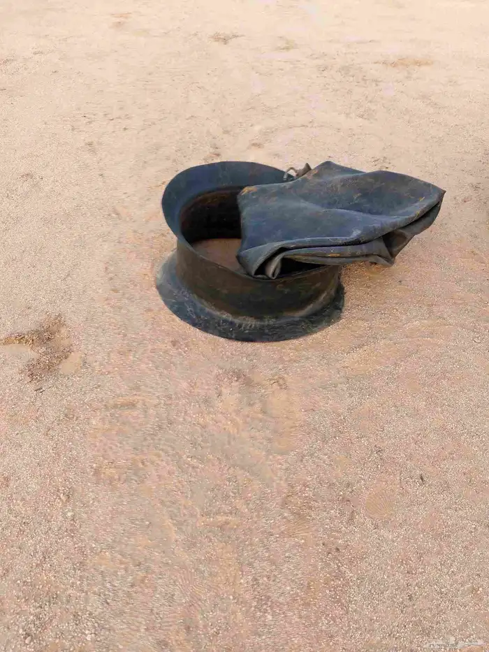 لستك شيول العدد 3 مقاس 25 5 20 مستعمل جميعها نظيف 0